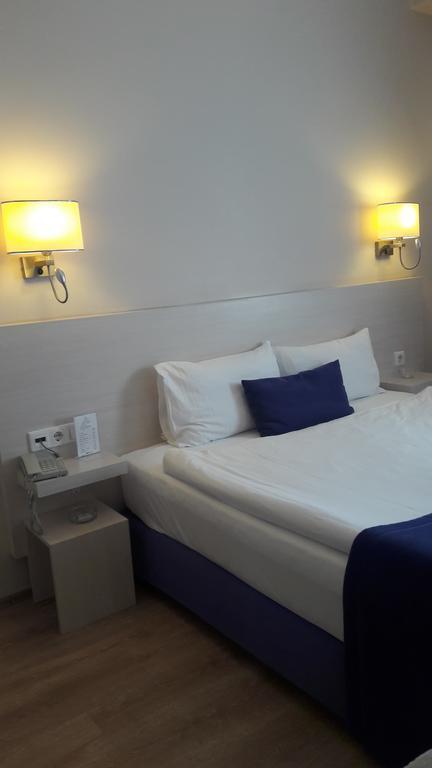 Walk In Hotel İzmir Luaran gambar