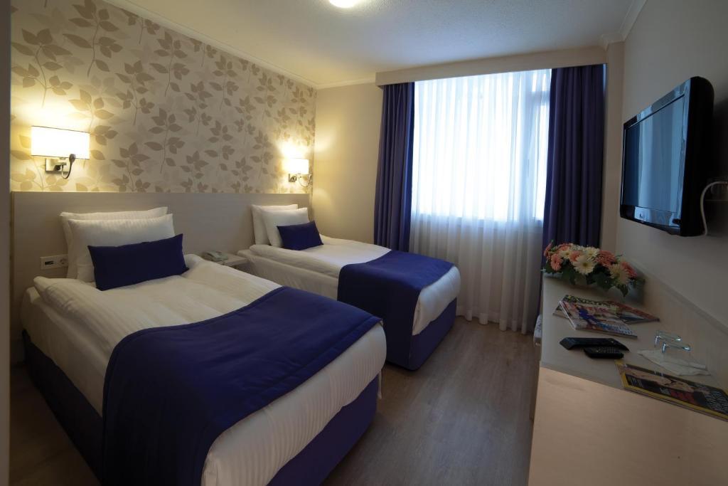 Walk In Hotel İzmir Bilik gambar