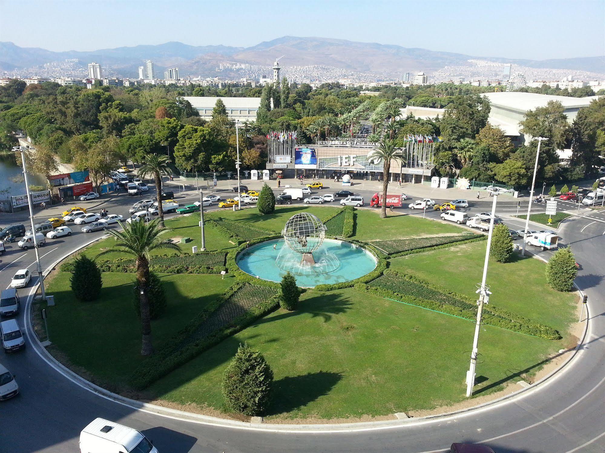 Walk In Hotel İzmir Luaran gambar