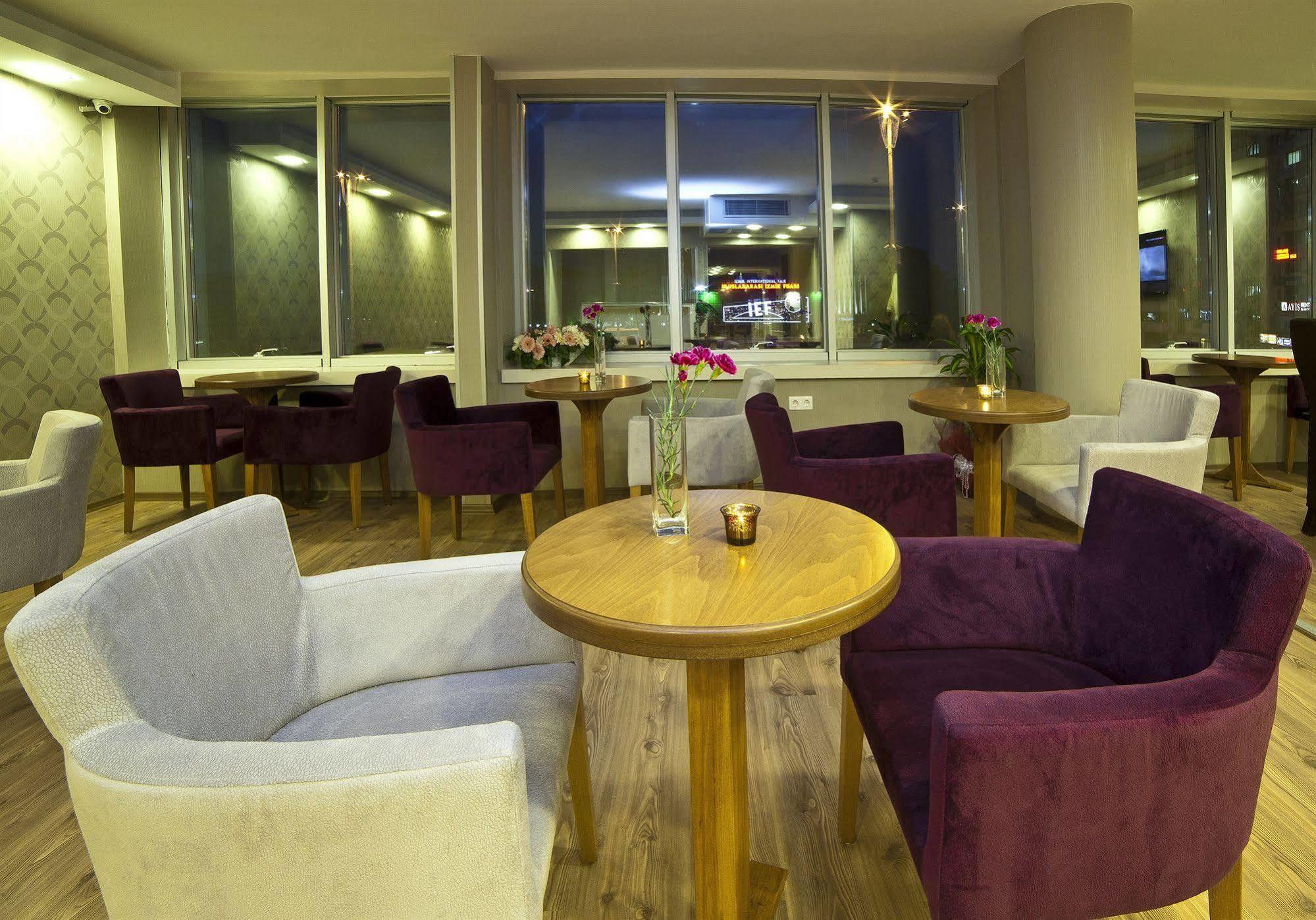 Walk In Hotel İzmir Luaran gambar